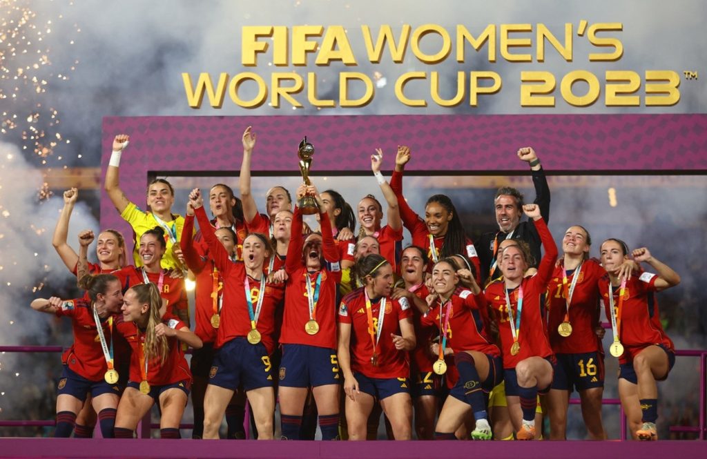 Đội tuyển nữ Tây Ban Nha đã đăng quang và giành quán quân WC